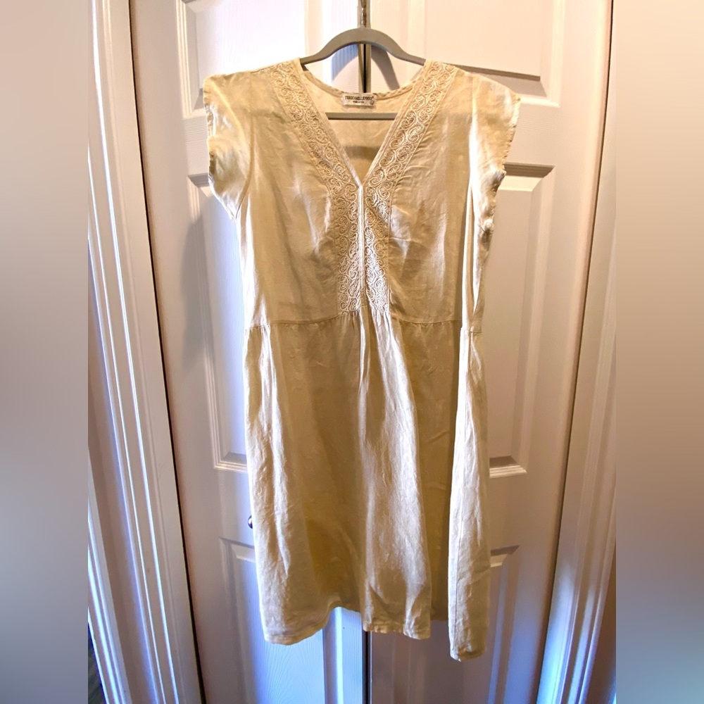 Terzo Millennio Linen Lace-Trimmed Dress